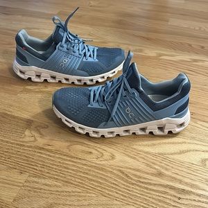 On Cloud Cloudswift shoes in size 9.5